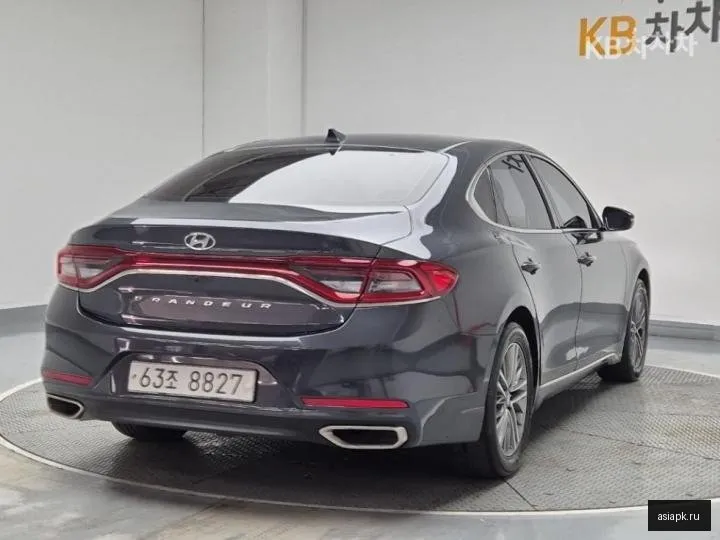 Hyundai Grandeur 3