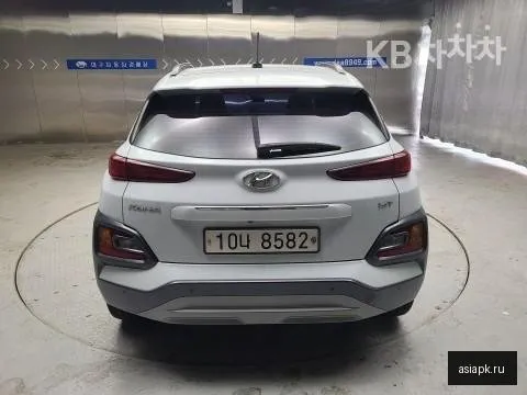 Hyundai Kona 3