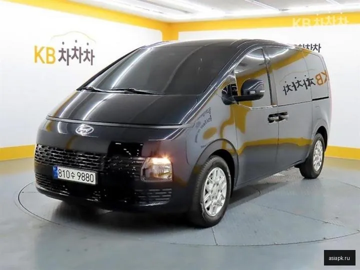Hyundai Staria 2