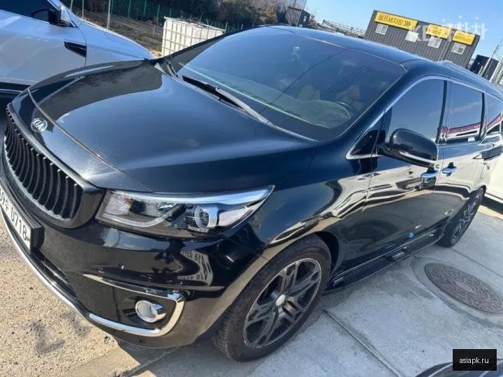 Kia Carnival 3
