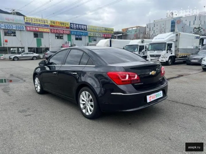 Chevrolet Cruze 4