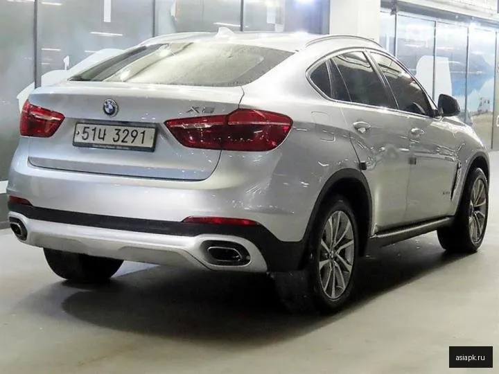 BMW X6 4