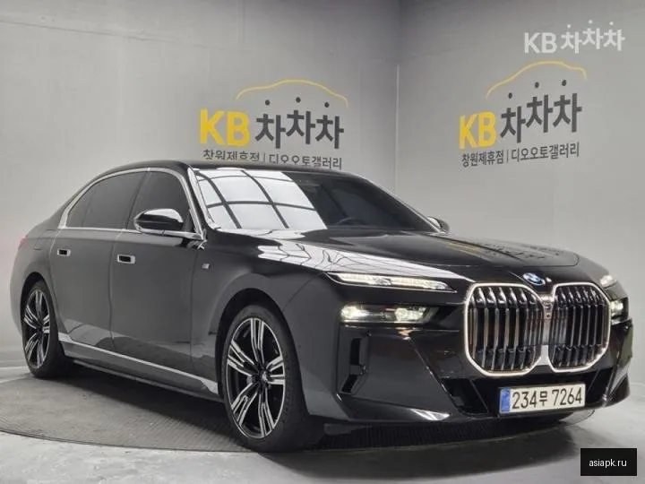 BMW 7-Series