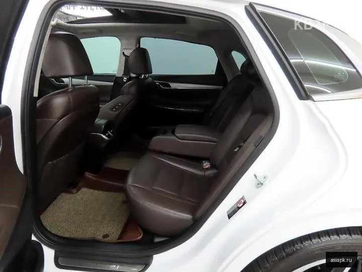 Hyundai Grandeur 6