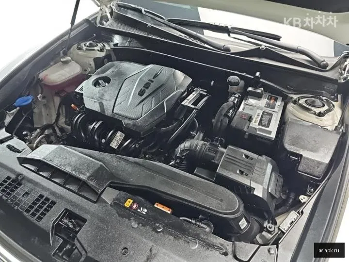 Hyundai Grandeur 6