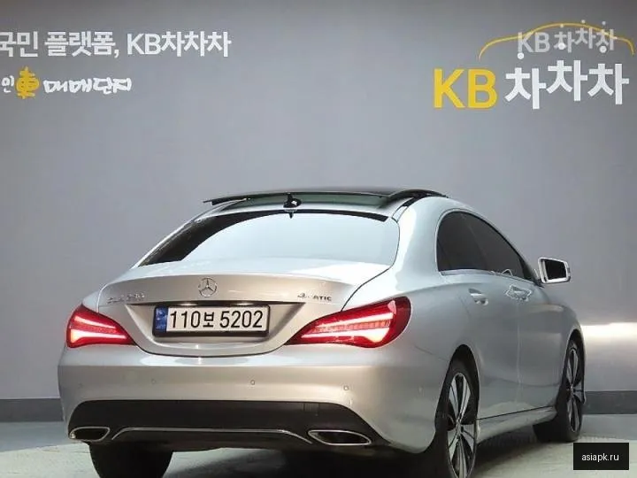 Mercedes-Benz CLA-Class AMG 2