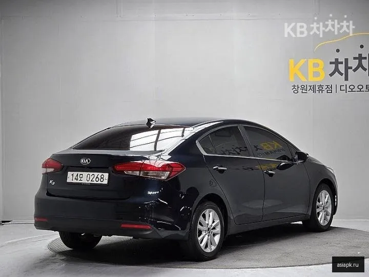 Kia K3 2