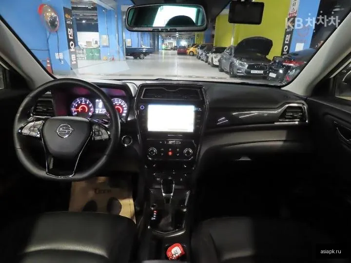SsangYong Tivoli 5