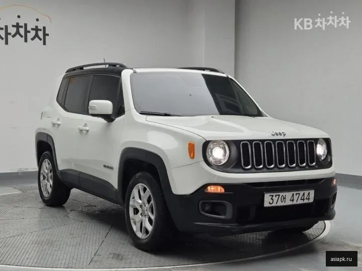 Jeep Renegade 4