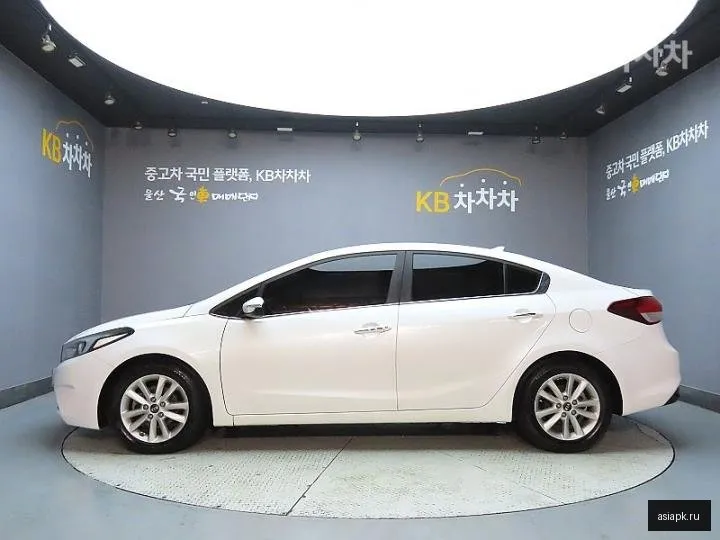 Kia K3 5