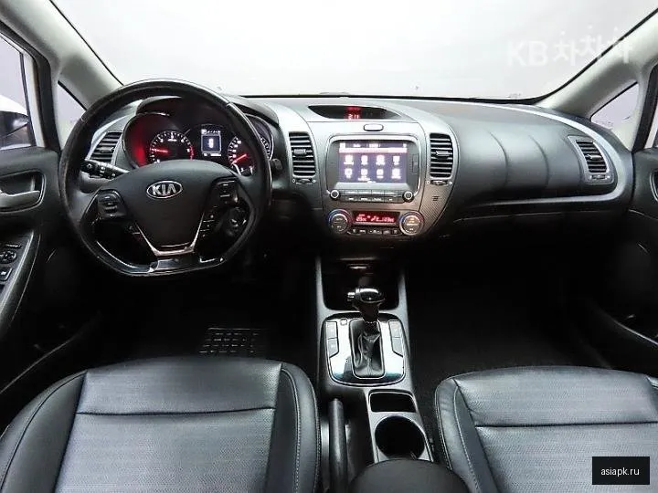 Kia K3 6