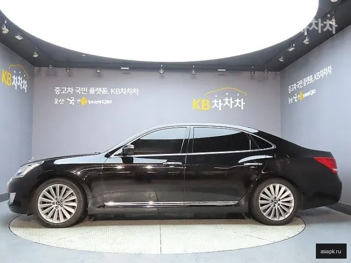 Hyundai Equus 5