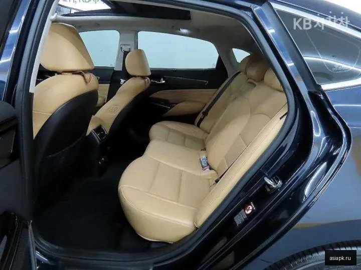 Kia K7 6