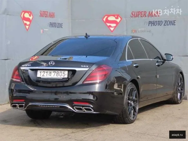 Mercedes-Benz S-Class 3