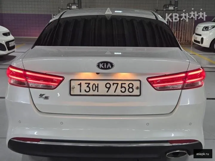 Kia K5 2