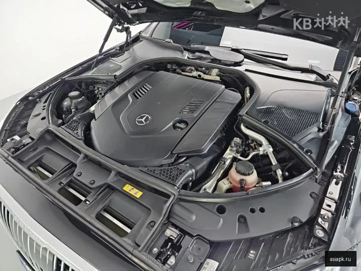 Mercedes-Benz S-Class 6