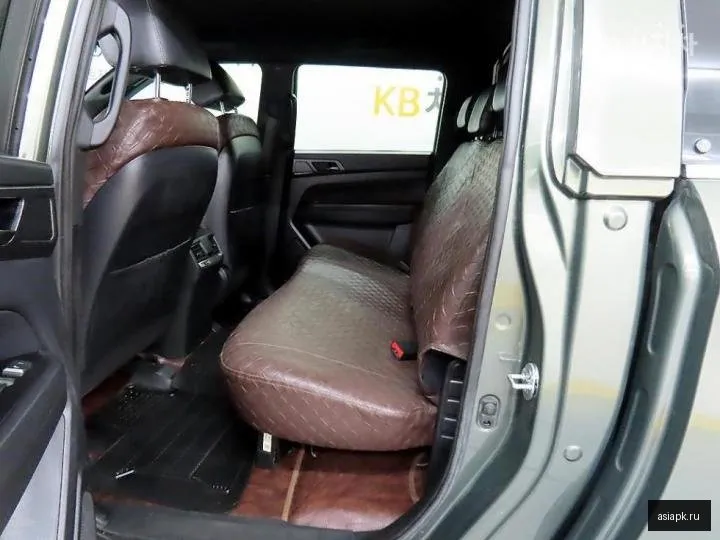 SsangYong Rexton 6