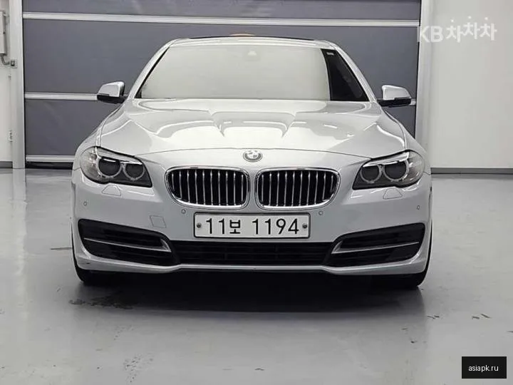 BMW 5-Series 2