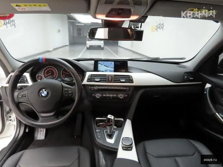 BMW 3-Series 6