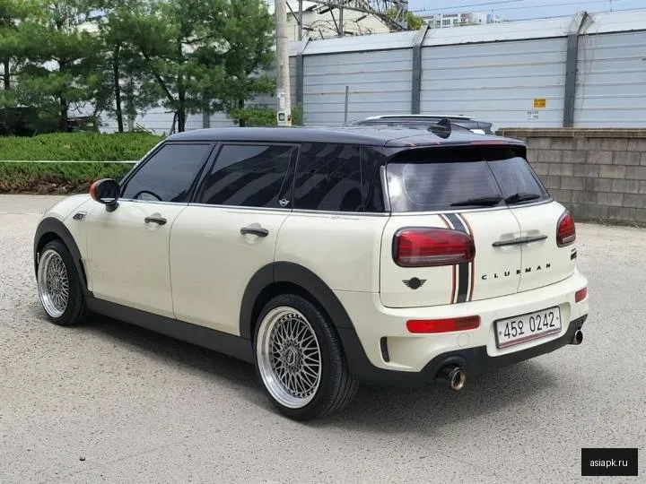 MINI Clubman 3