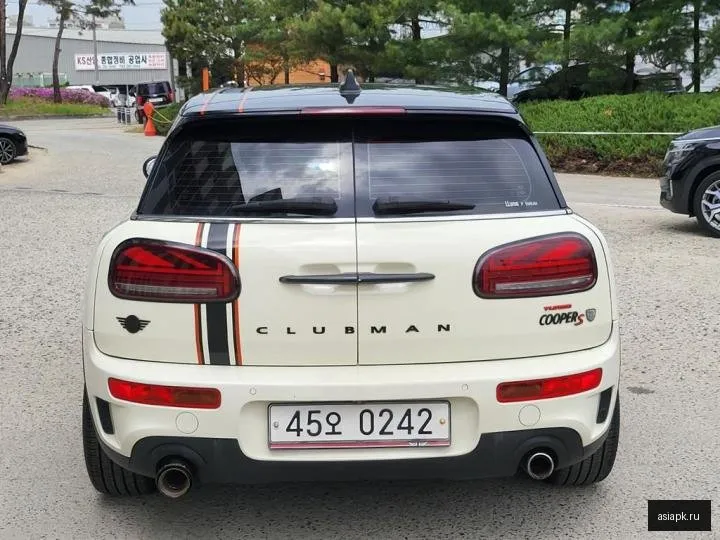 MINI Clubman 4