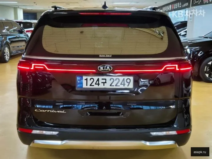 Kia Carnival 6
