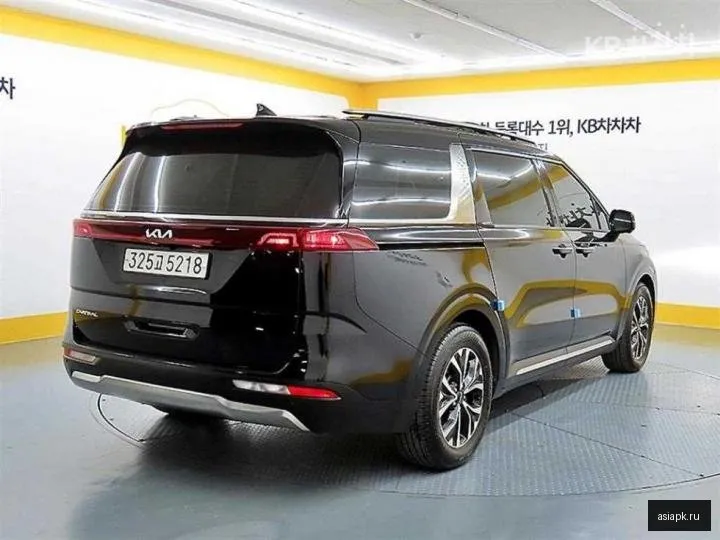 Kia Carnival 4