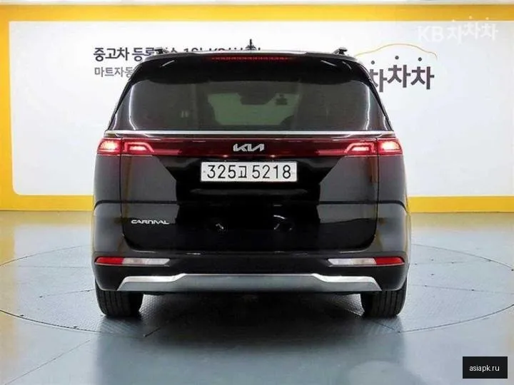 Kia Carnival 3