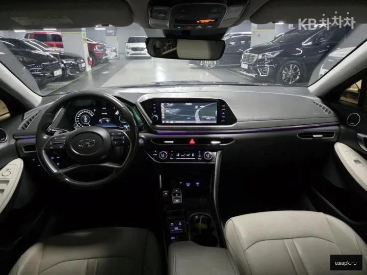 Hyundai Sonata 5