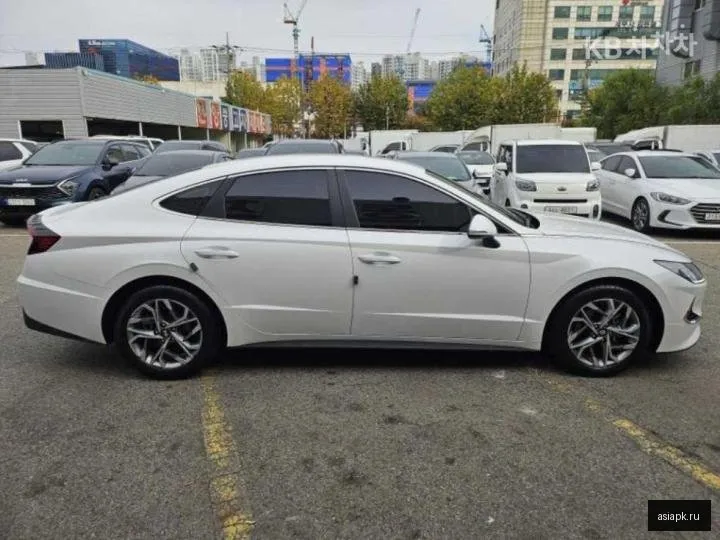 Hyundai Sonata 6