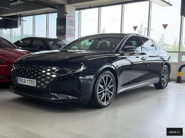 Hyundai Grandeur 3