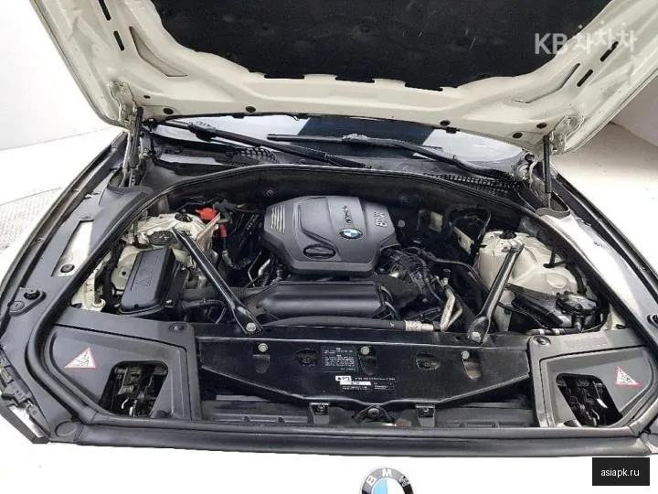BMW 5-Series 6