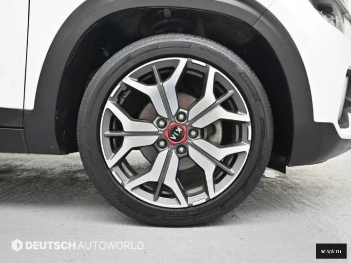 Kia Seltos 5
