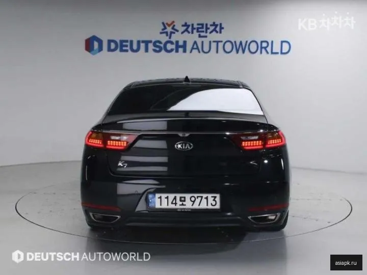 Kia K7 4