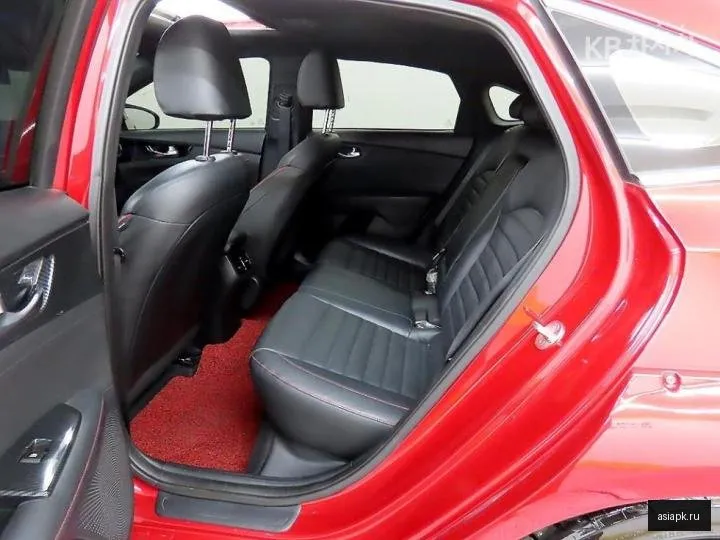 Kia K3 6