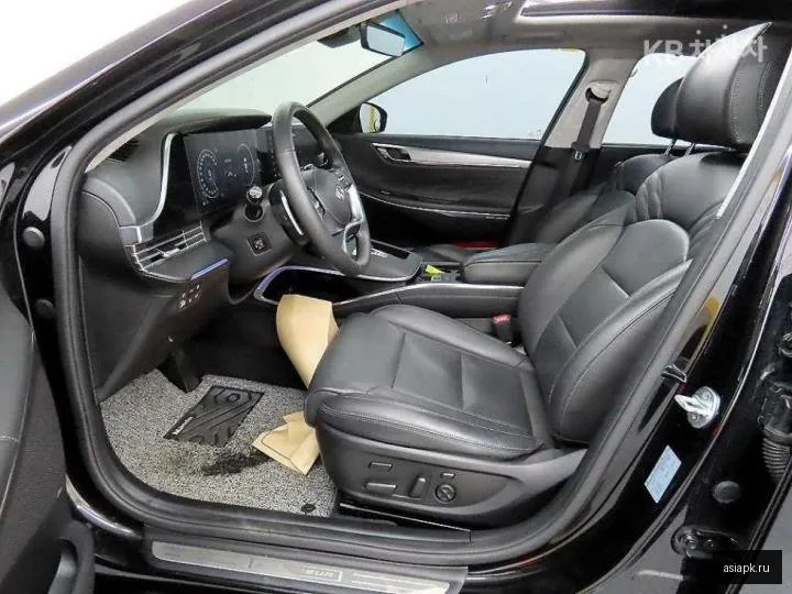 Hyundai Grandeur 5