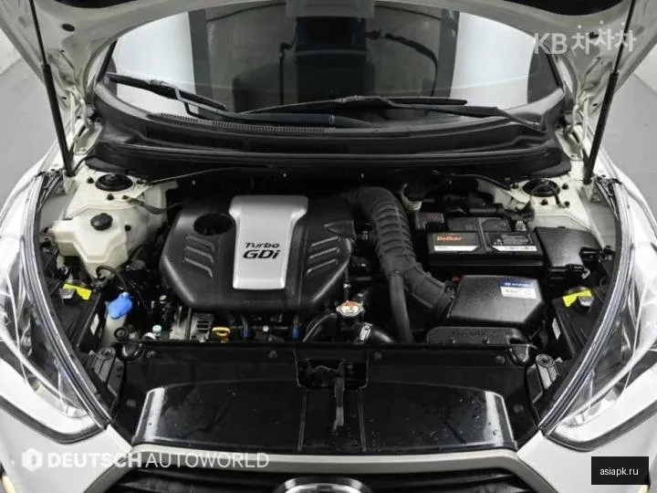 Hyundai Veloster 6