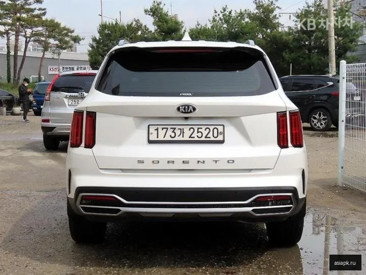 Kia Sorento 4