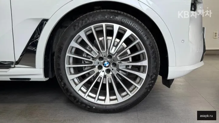BMW X7 5