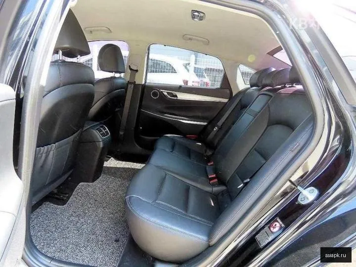 Hyundai Grandeur 6