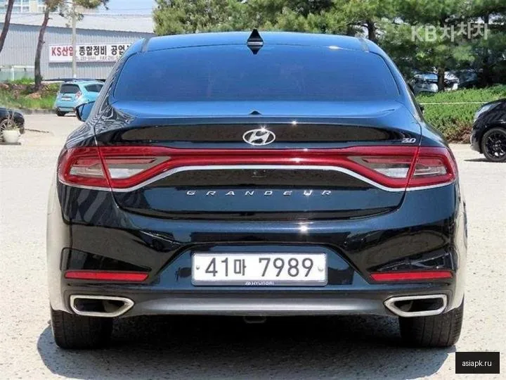 Hyundai Grandeur 4