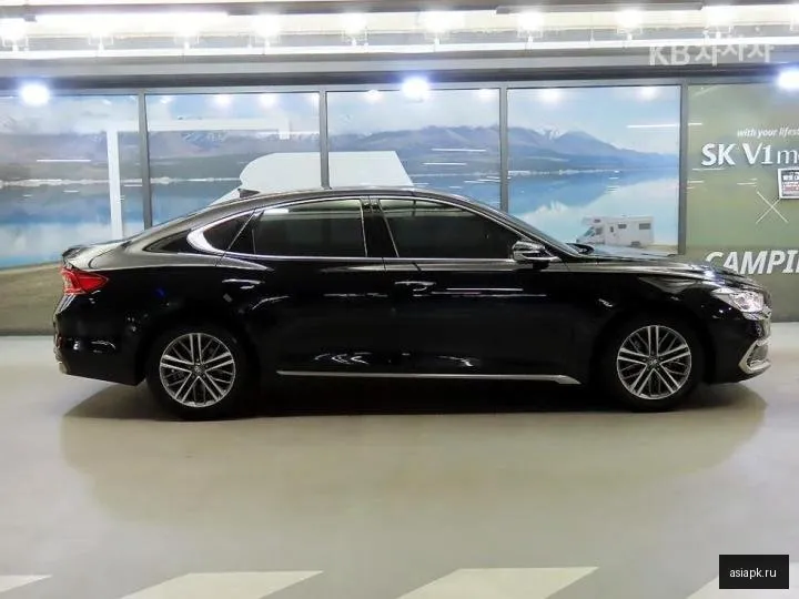 Hyundai Grandeur 3