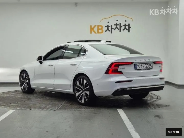Volvo S60 3