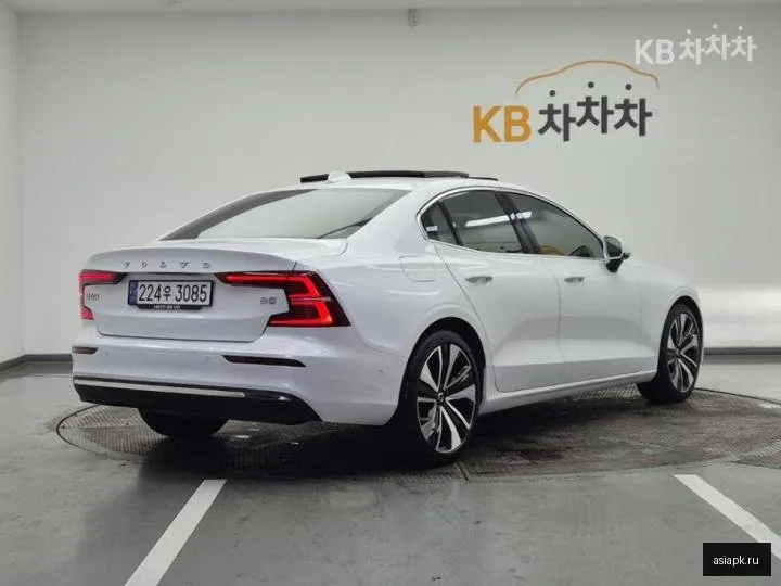 Volvo S60 4