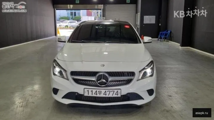 Mercedes-Benz CLA-Class 3