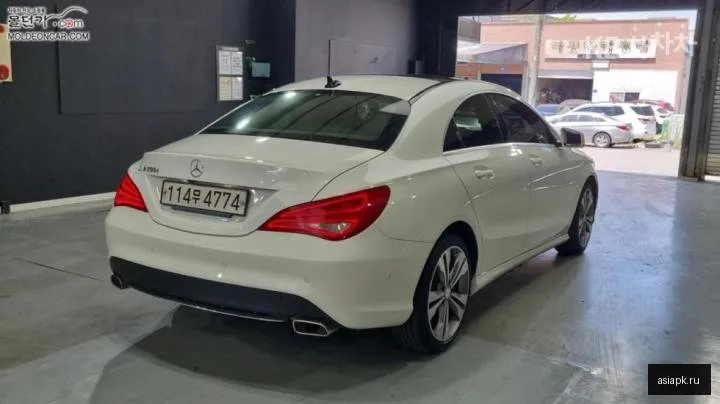 Mercedes-Benz CLA-Class 2