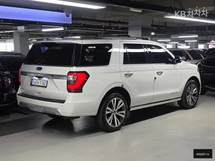 Ford Expedition 2