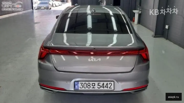 Kia K8 4