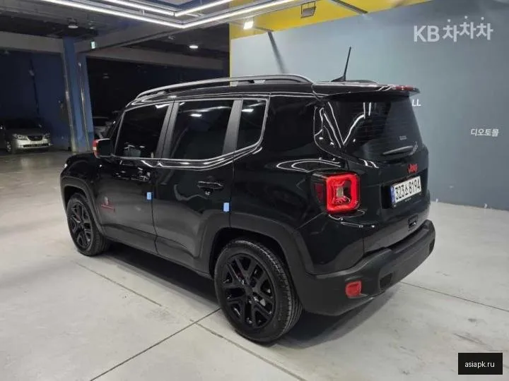 Jeep Renegade 5