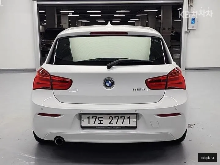 BMW 1-Series 3